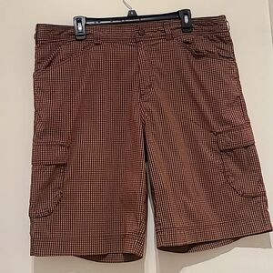 Columbia cargo shorts. Sz 38. Brown & Tan plaid